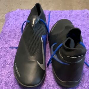 Nike Black Soccer Shoes